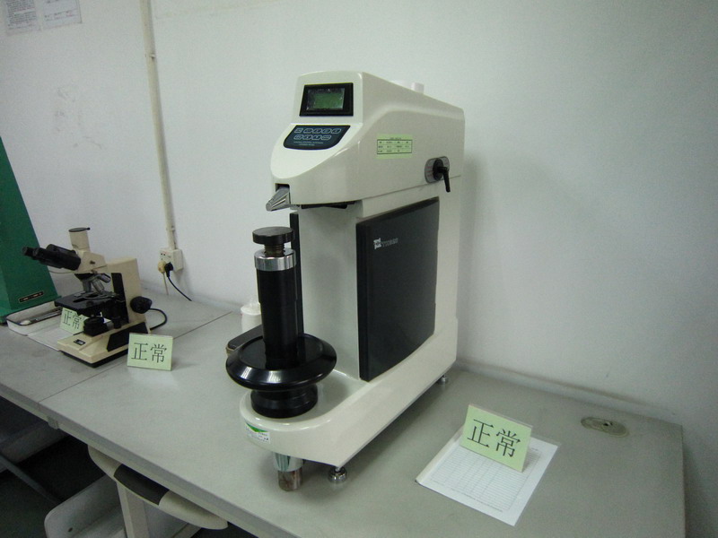 洛氏硬度計(jì)