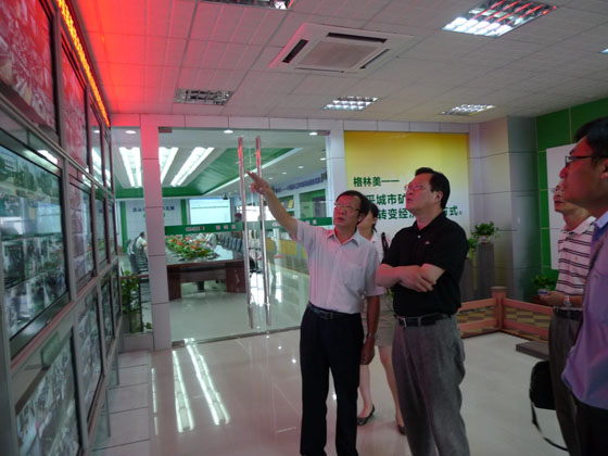 1550935600122890.jpg 20110829084257194(1).jpg